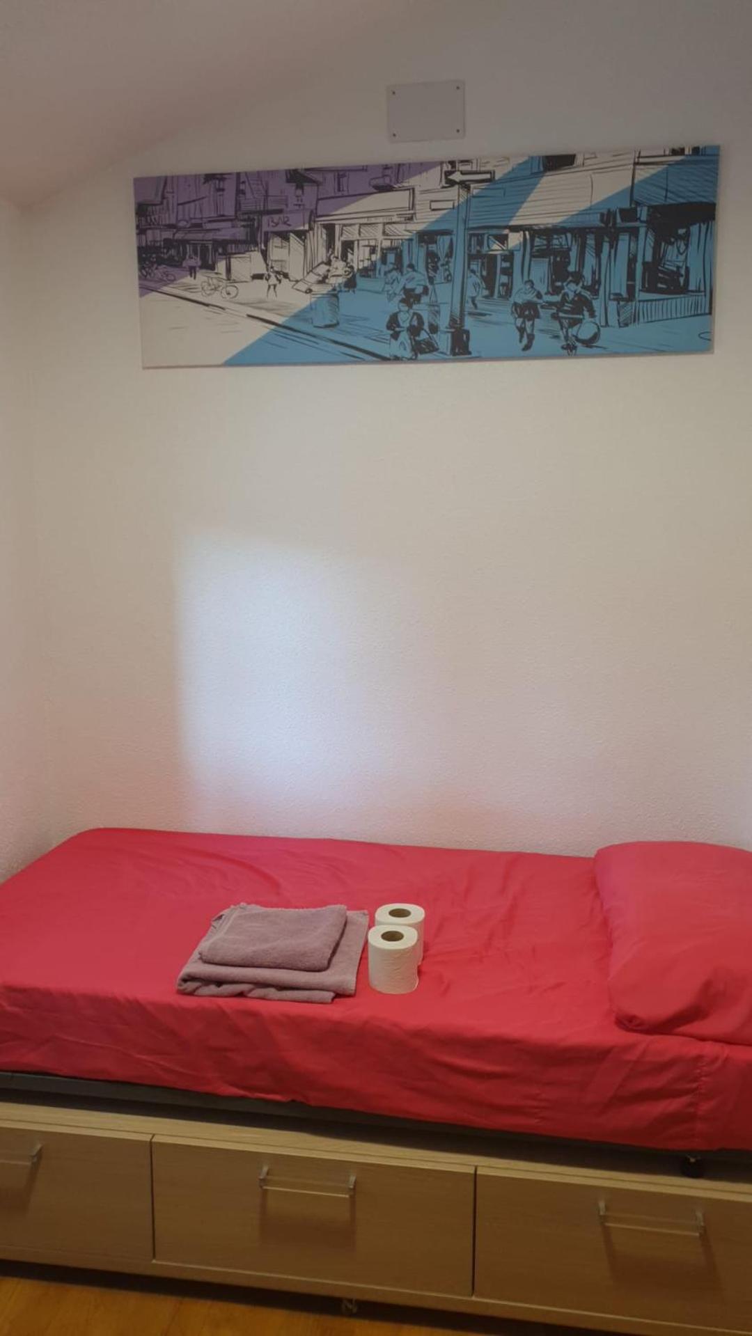 Casa Pinares Hotel Mostoles Buitenkant foto
